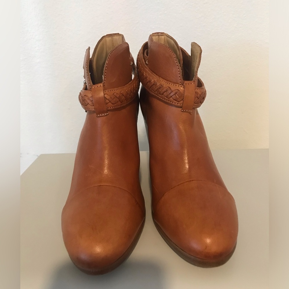Rag & Bone brown camel Harrow braided belted ankle leather boots SZ 8.5 - Picture 2 of 11